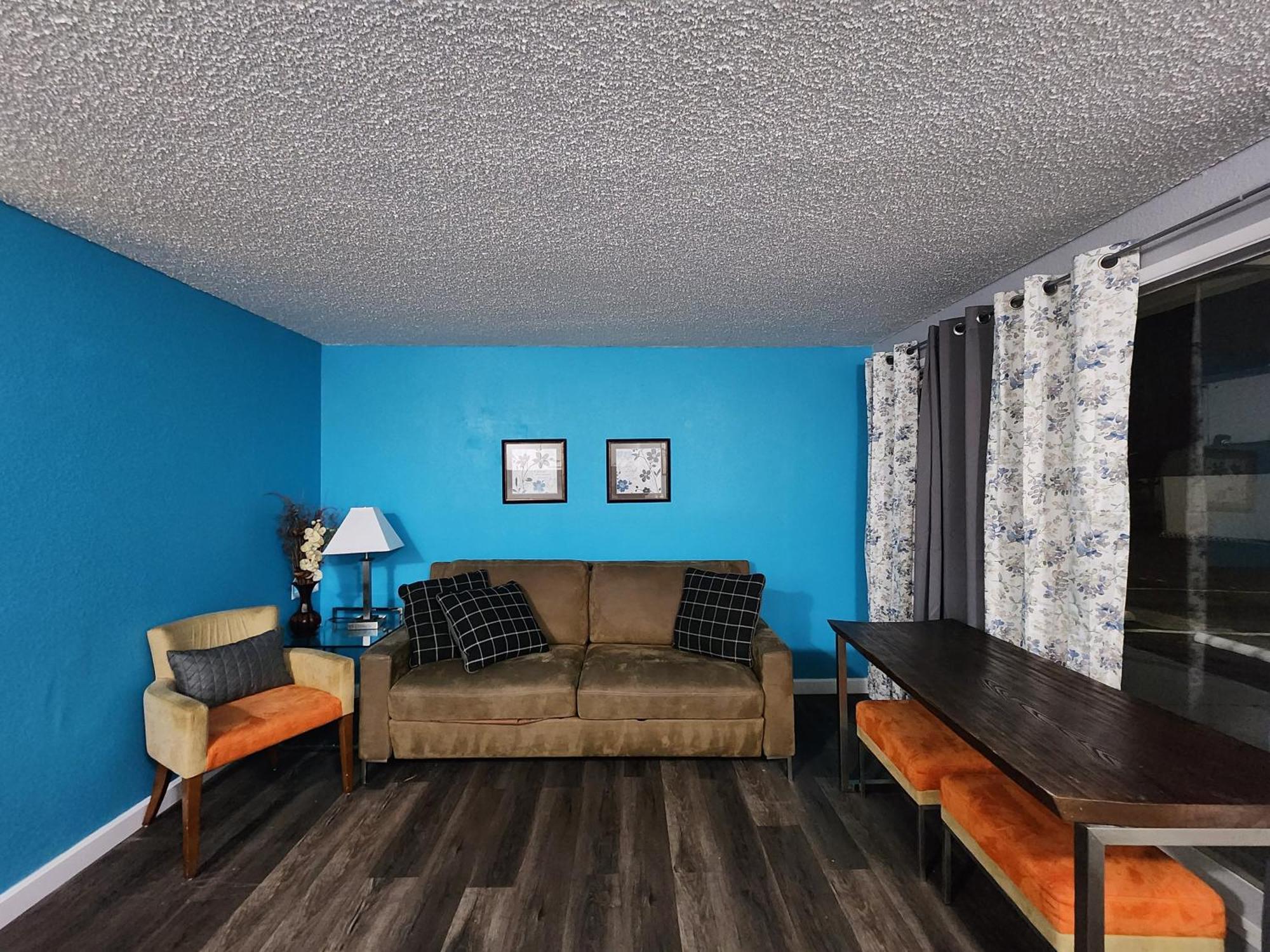 Naval Suites Bremerton Exterior photo